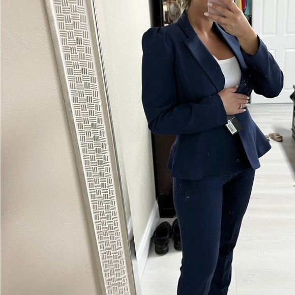 Tahari ASL's pant suit - Picture 8 of 10